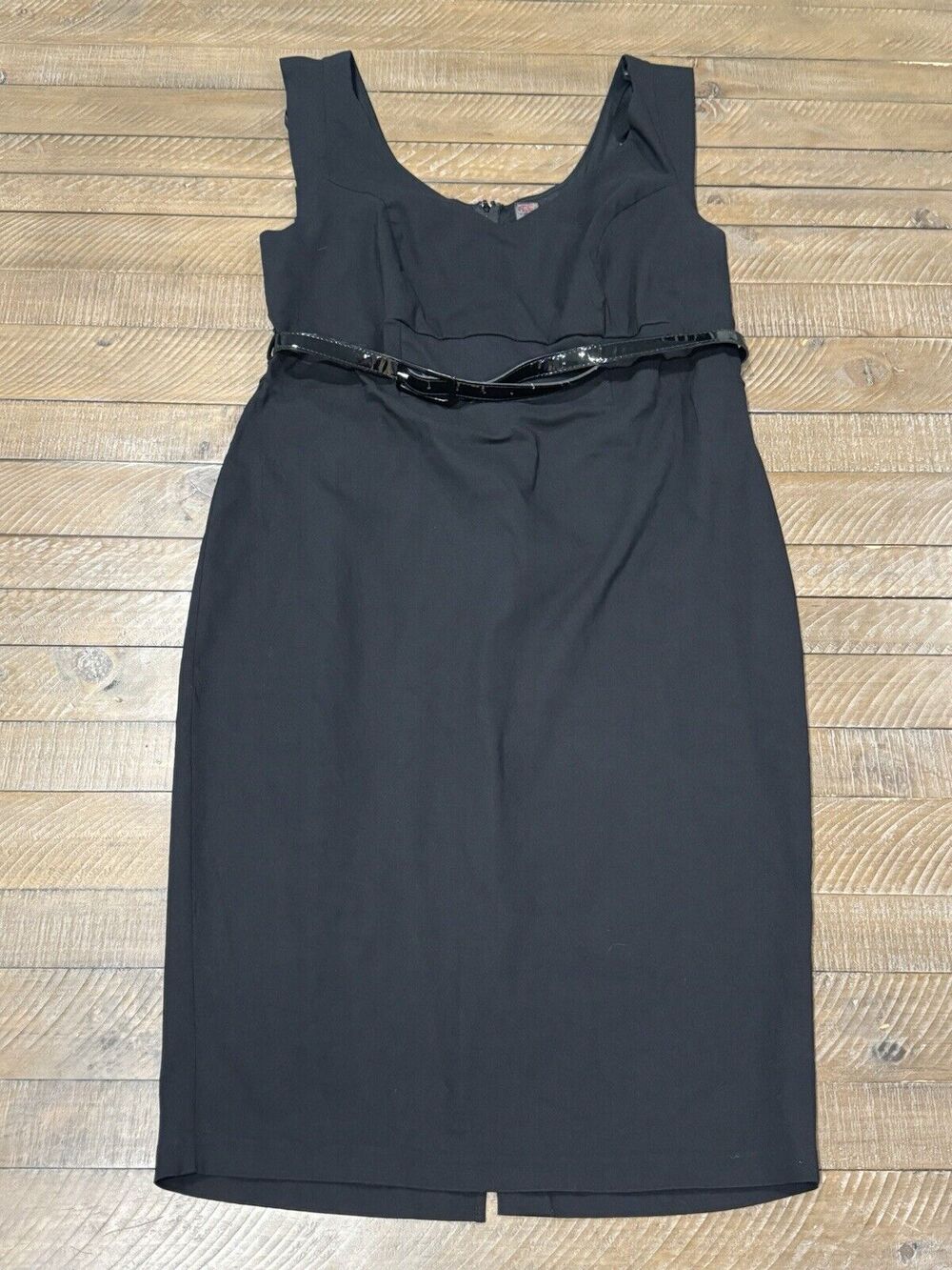 Retro & Chic TORRID Black Belted Knee-Length Sleeveless Stretch Dress - Size 18
